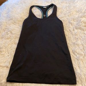 Girls tank